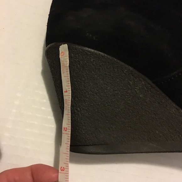 SALVATORE FERRAGAMO Suede Wedges Boots Size 8 1/2 - Picture 4 of 9